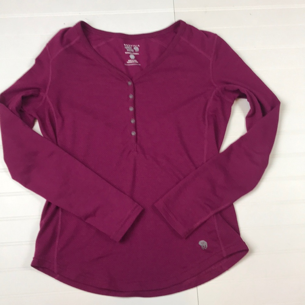 Mountain Hardwear Small plum women’s top